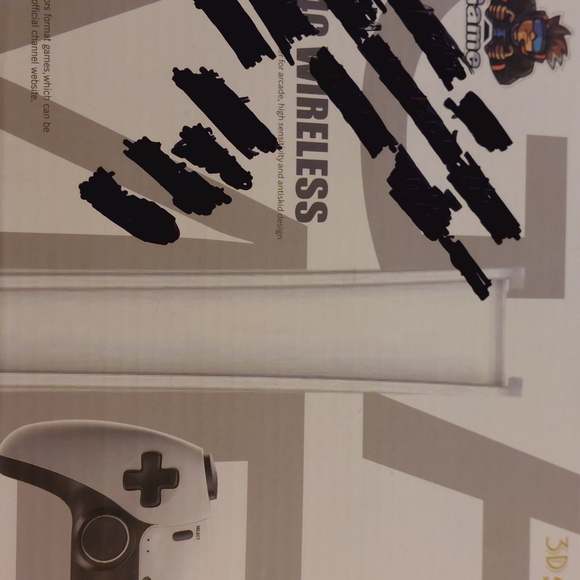 BRAND NEW never used Wireless Game and Controllers - Black and White - Picture 5 of 5